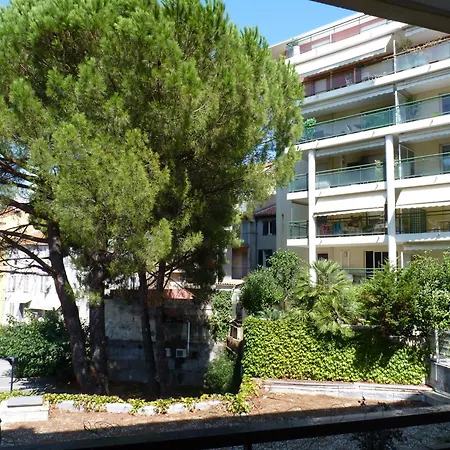 2 Pièces Centre Cannes